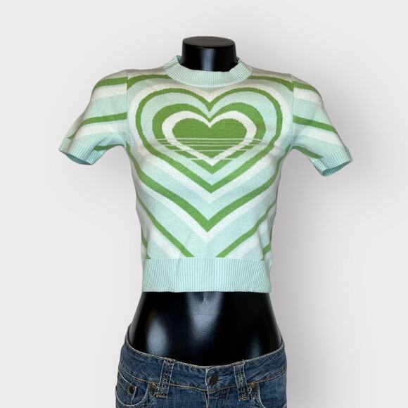 SO NEW Cropped Sweater Juniors sz S Short Sleeve Heart Stripe Graphic Kidcore - Picture 1 of 7